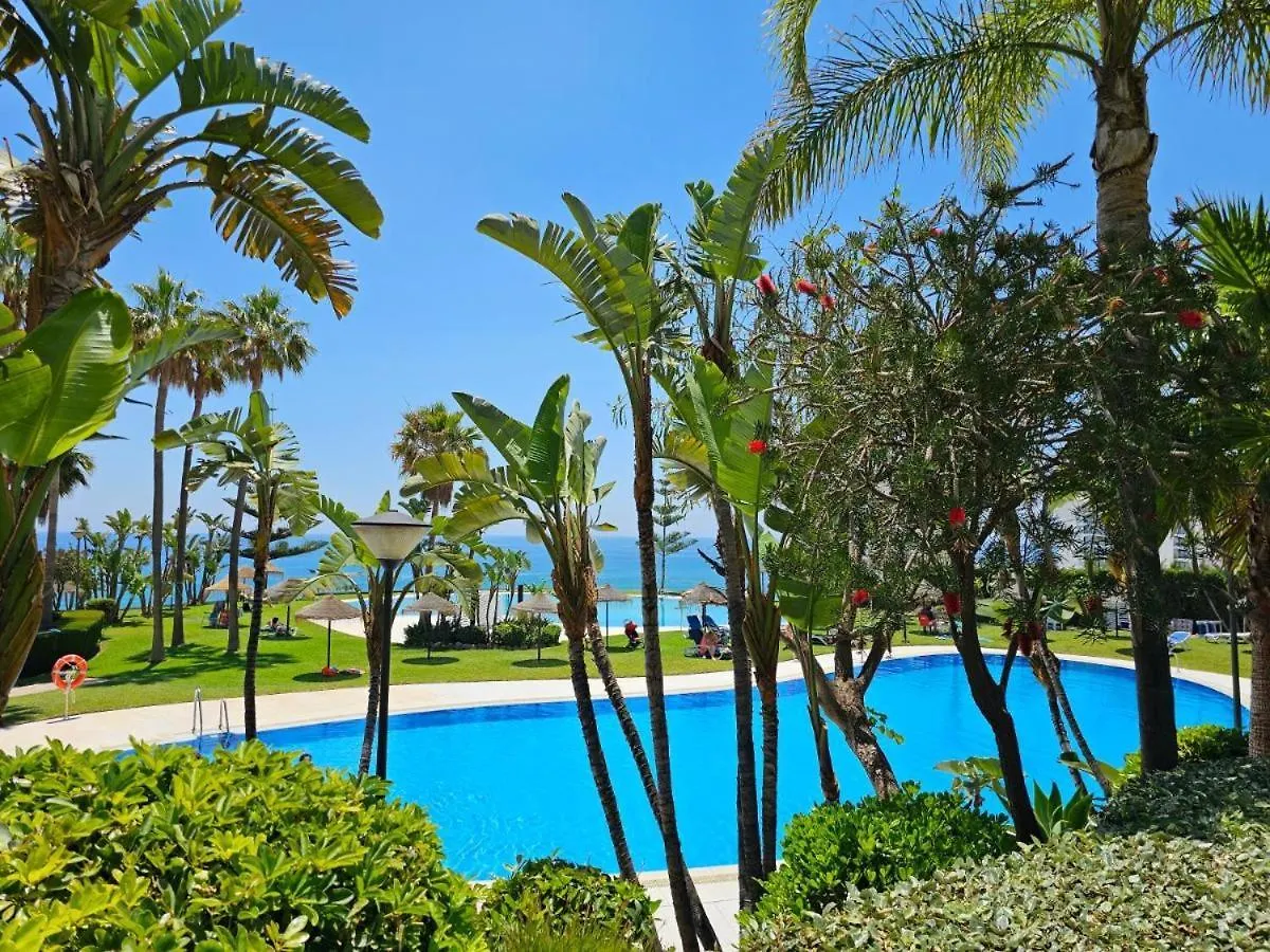 Apartamento Para 6 Con Wifi, Ac, Piscina Y Parking Gratis Benalmádena 0*,  Spagna